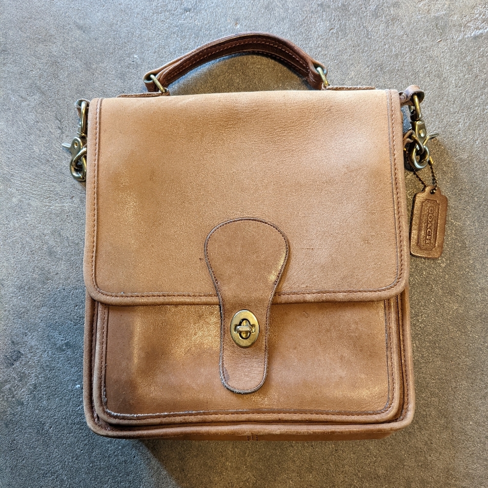 Vintage Coach Station Bag №5130 in British Tan